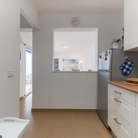 Daire Close To The Beach Gc22